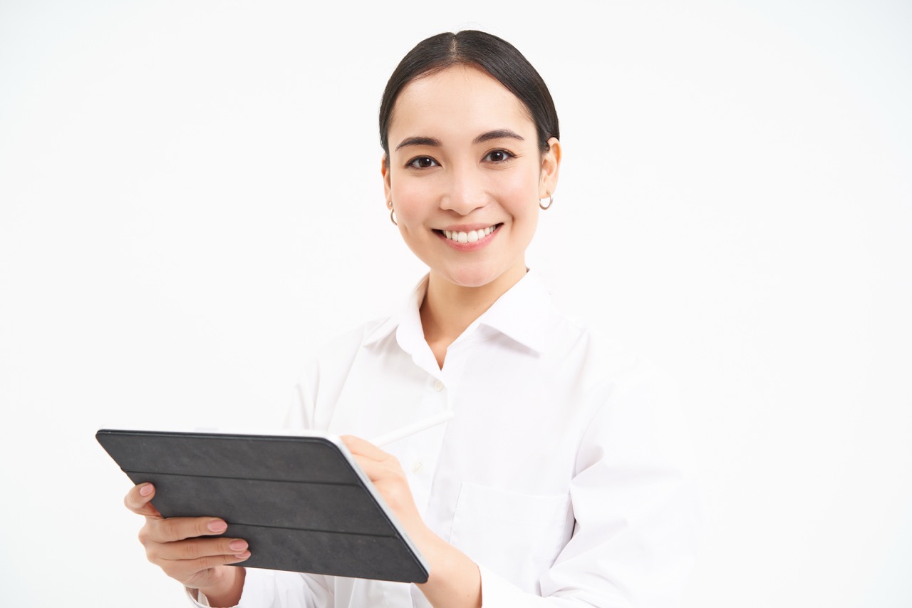 Lady with an ipad